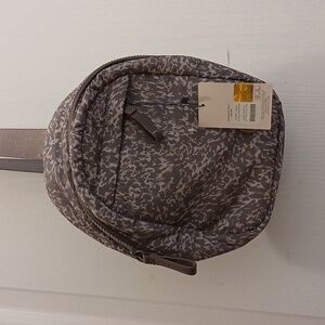 Danskin lowry small sling backpack